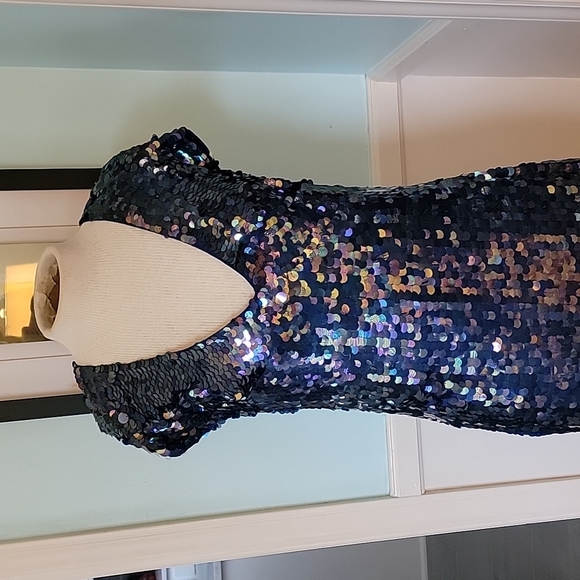 ASOS SEQUIM DRESS - Picture 2 of 7